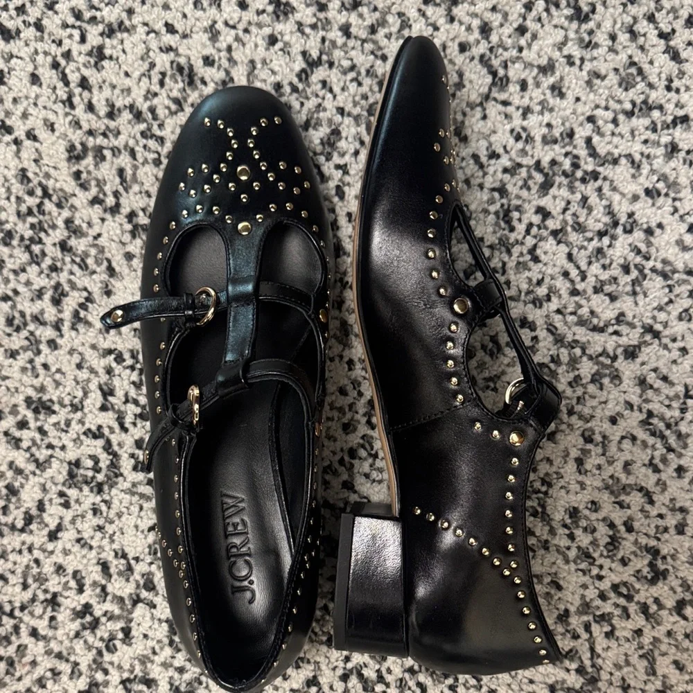 J. Crew Black Leather Studded Flats size 8 - Picture 1 of 2